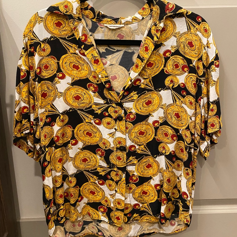 Yellow and Gold Short Sleeve Button Down Shirt